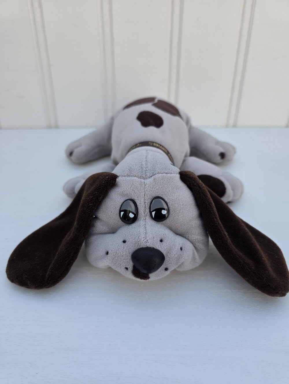 Vintage Pound Puppy Yuppies Plush Toy Dog Grey Brown Collar